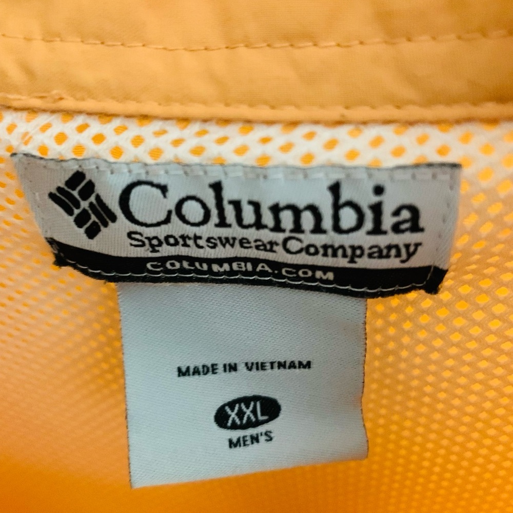Men’s button down long sleeve, Columbia fishing shirt - Picture 3 of 3